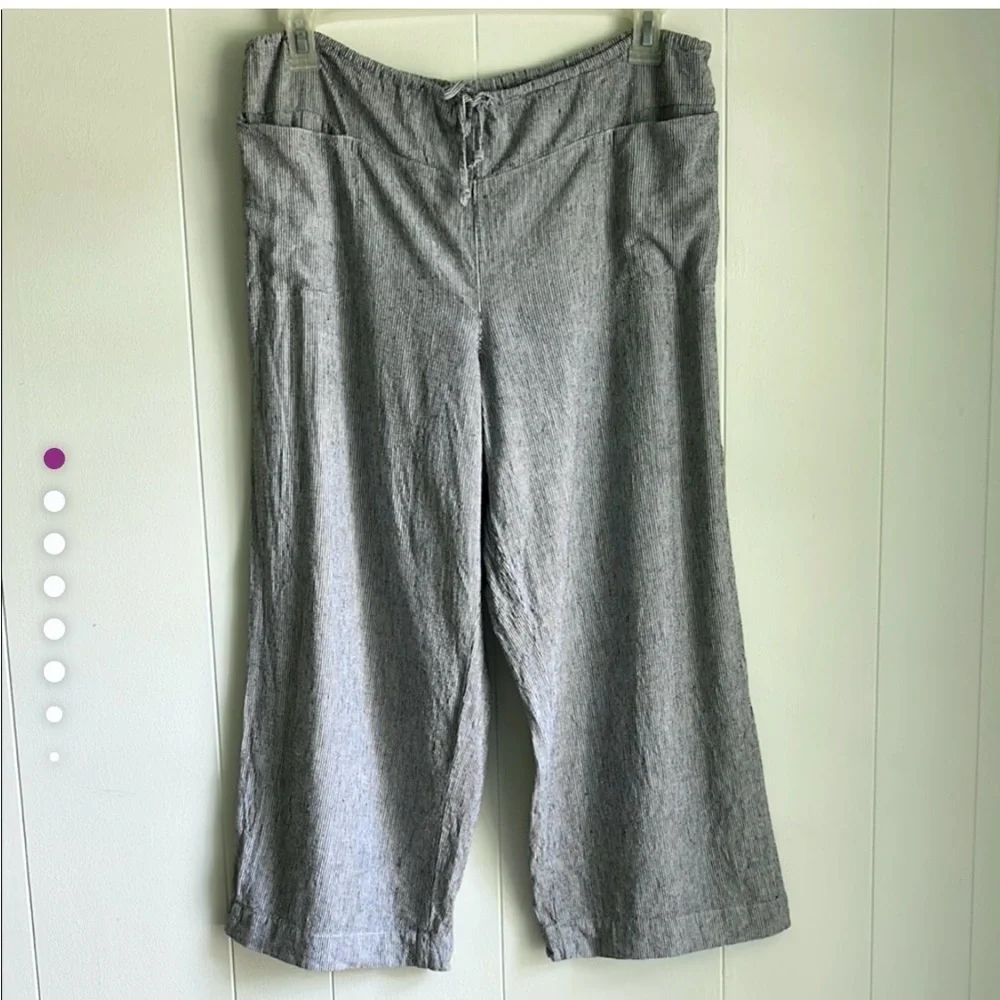 Chico's Black and White Wide Leg Linen Blend Coastal Lagen Look Pants Sz 12 or L